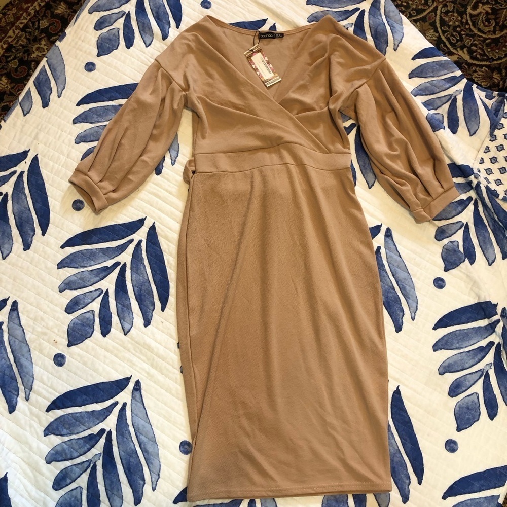BooHoo Tan faux Wrap Dress pleated sleeves